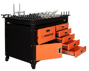 Mobilny warsztat spawalniczy D16 z częsciami